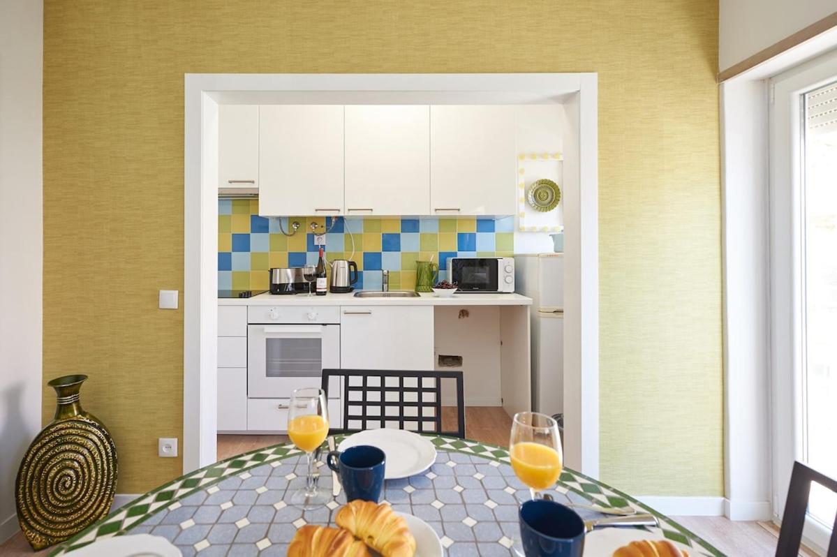 Rainha II Beach Apartment Cascais Eksteriør billede